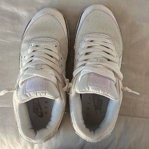 women’s white airmax 90s